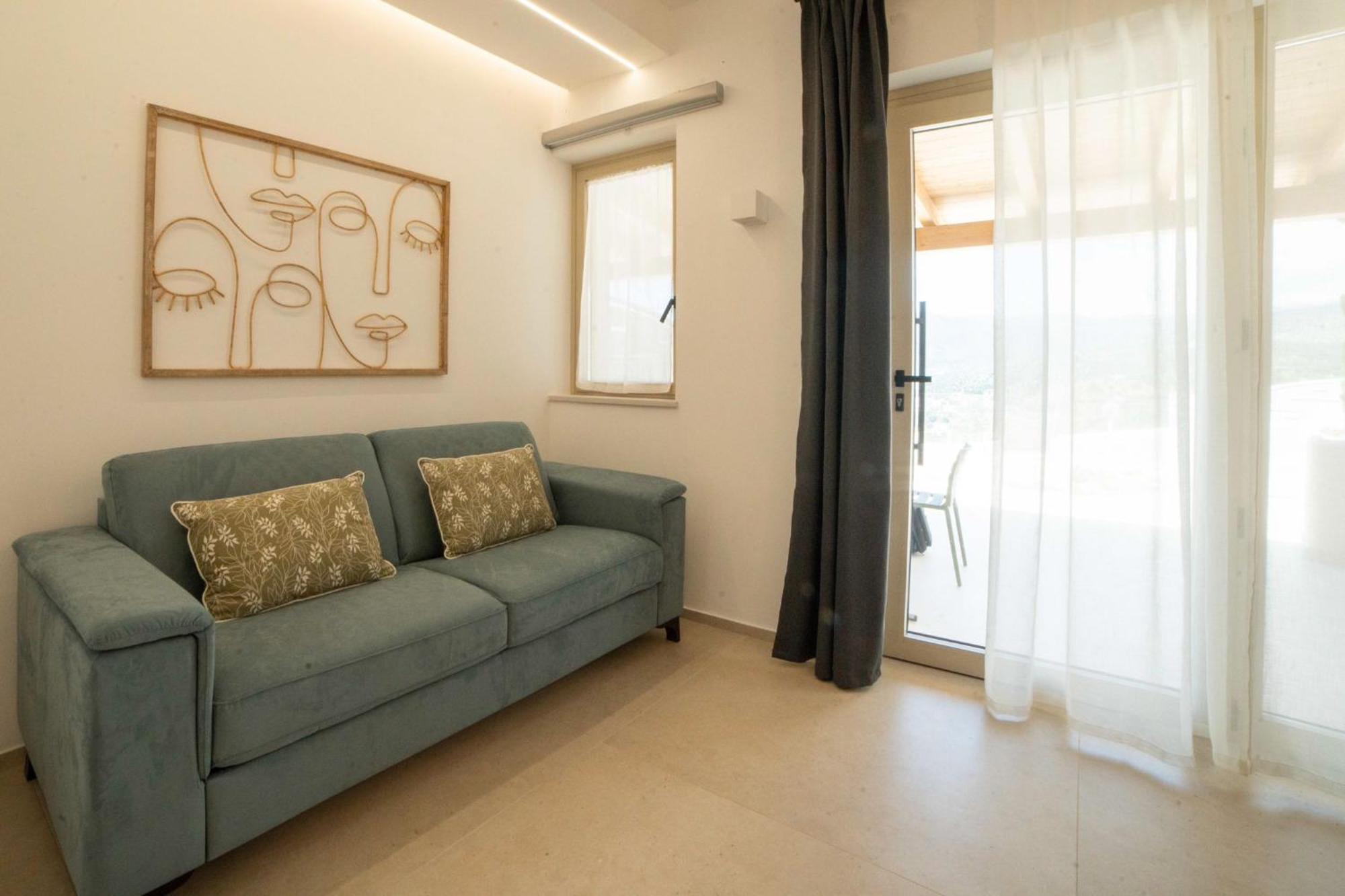 Aura Apartments Mattinata Exterior foto